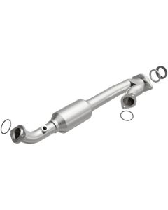 MagnaFlow Exhaust Products Direct-Fit Catalytic Converter Toyota Right 4.0L V6- 49211