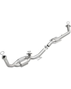 MagnaFlow Exhaust Products Direct-Fit Catalytic Converter Toyota Sienna 1998-2000 3.0L V6- 52457