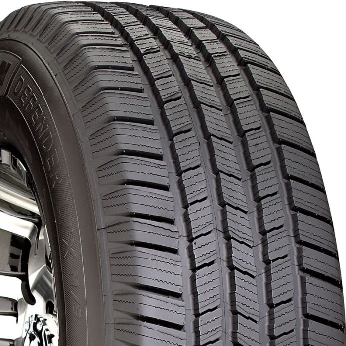 Michelin Defender LTX MS LT275 65 R18 123R E1 BSW- MICH-09200